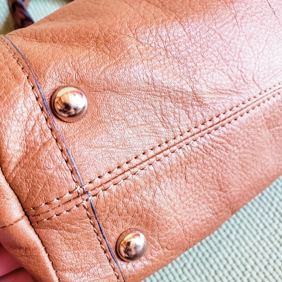 B Makowsky Leather handbag - Picture 5 of 8